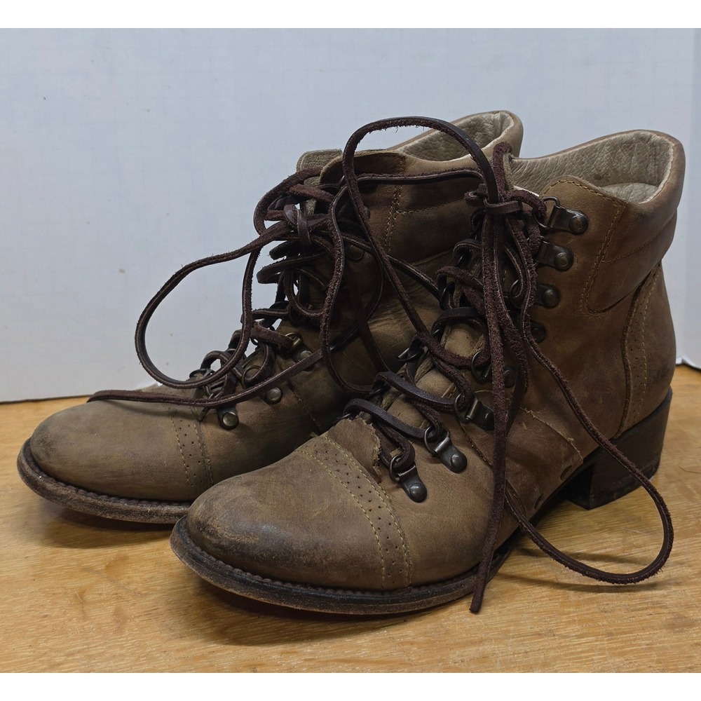 Freebird by Steven Gage Brown Leather Lace Up Cap Toe Ankle Boots Womens 7